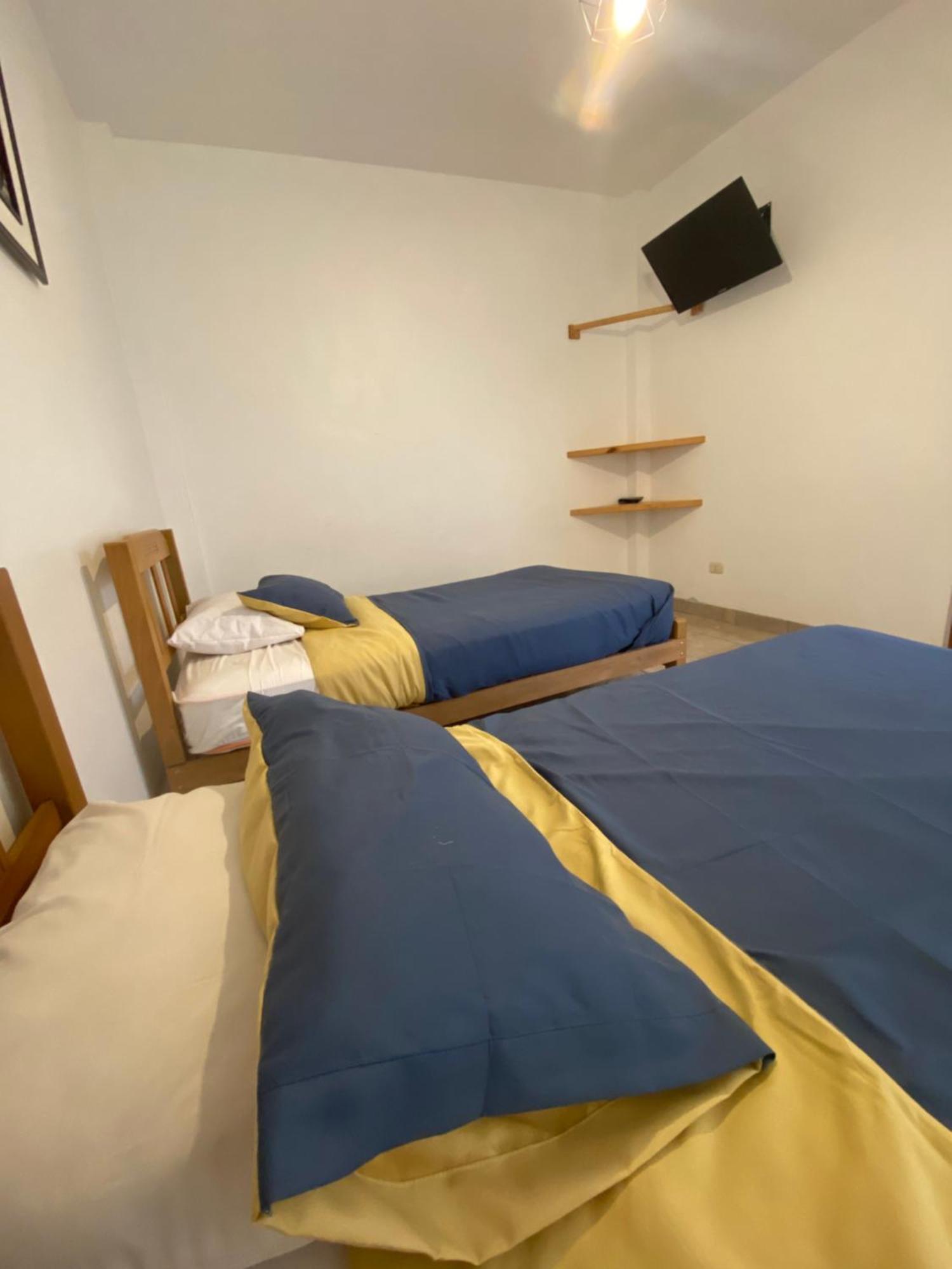 Ravenala Paracas Hostel ภายนอก รูปภาพ